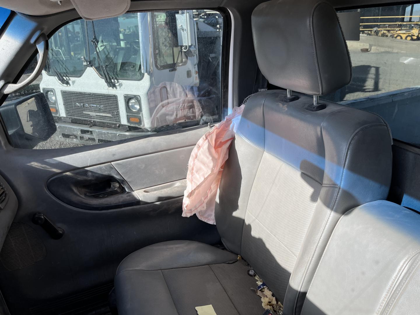 ./imagenes/INVOICE/2019/16379/PICK UP FORD RANGER (19).JPG